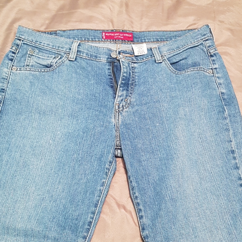 Levis ladies jeans